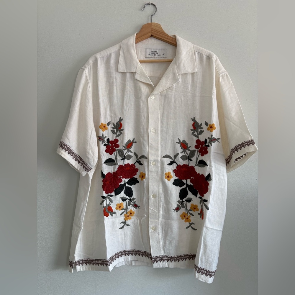 Embroidered Abercrombie & Fitch Floral Men's Shirt - Cream